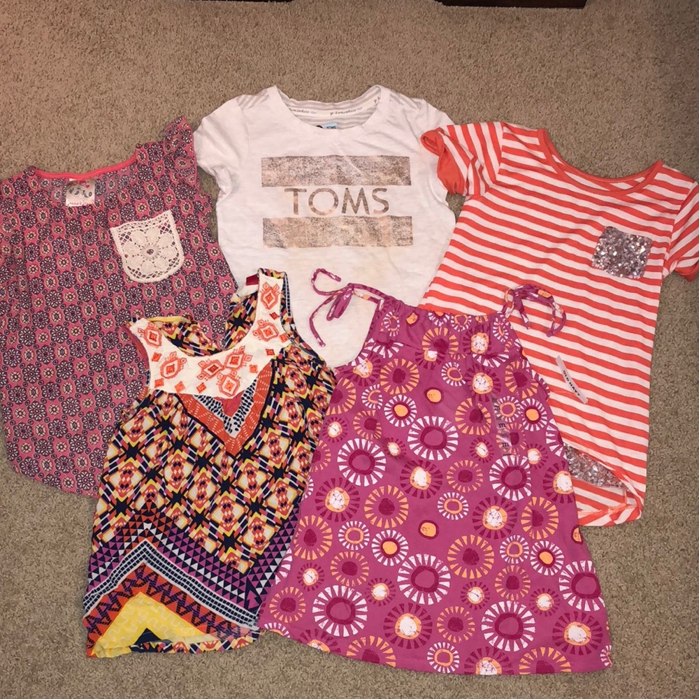 Lot of 5 Variety of spring tops size 8